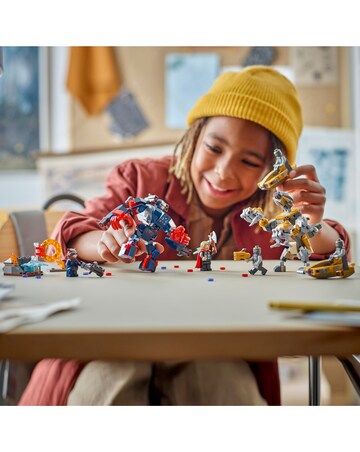 LEGO Marvel Avengers: Endgame Thor vs. Chitauri Super Hero Mech 76322