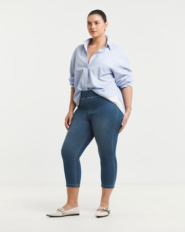 Simply Be Mid Wash Pull On Capri Jegging