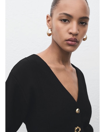 MANGO JACKET WITH INTEREST BUTTON DETAIL