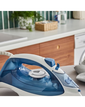 Morphy Richards 300401 Light Glide 100 Steam Iron