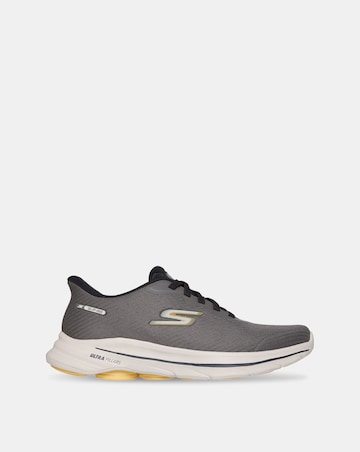 Skechers Go Walk 8 Slip-Ins Trainers