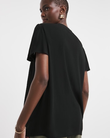 Textured Crinkle Ladder Insert Top