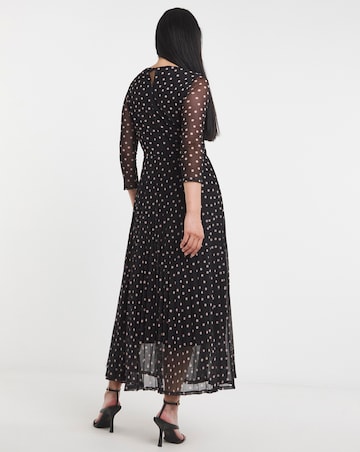 Mesh Pleated Ballet Slash Neck Dress