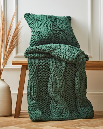 Chunky Knit Throw