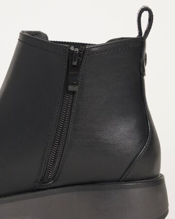Heavenly Feet Rolo Chelsea Boot E Fit