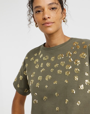 Cluster Embellished Longline Top