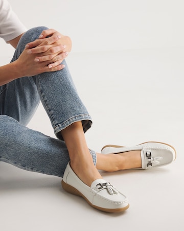 Samara Leather Tassel Detail Loafer Extra Wide EEE Fit