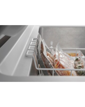 Hotpoint CS2A300HFA1 300L Chest Freezer - White