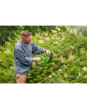 Greenworks 24V 56cm 18mm Cordless Hedge Trimmer Inc 2AH Battery & 0.5A Charger
