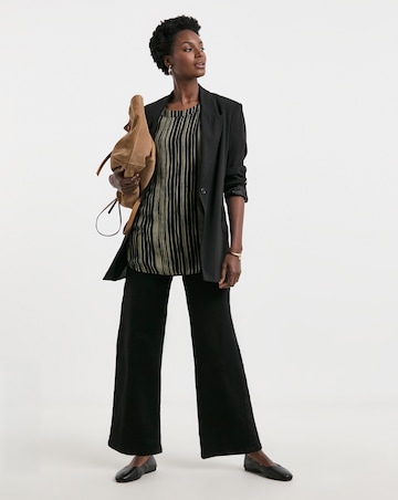 Mono Print Woven Front Longline Curved Hem Top