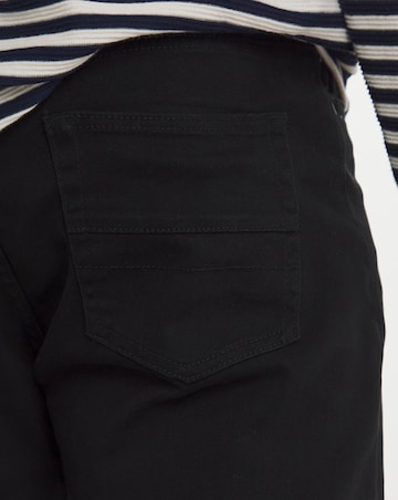 Straight Fit Stretch Gabardine Jean Black