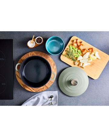 Morphy Richards Cast Aluminium 24cm Green Casserole Dish