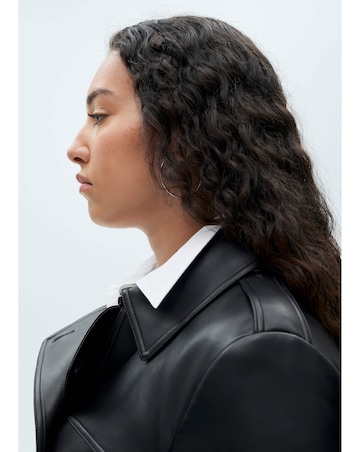 Mango Trenchcoat Polanapu