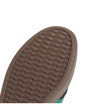 adidas Barreda Trainers