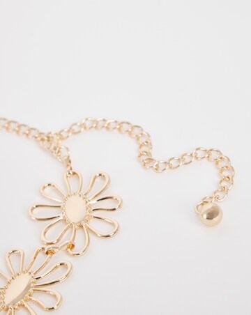 Gold Daisy Chain Belt
