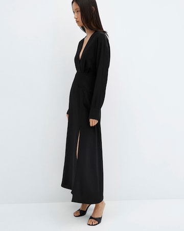 Mango Cross - Neckline Slit Dress