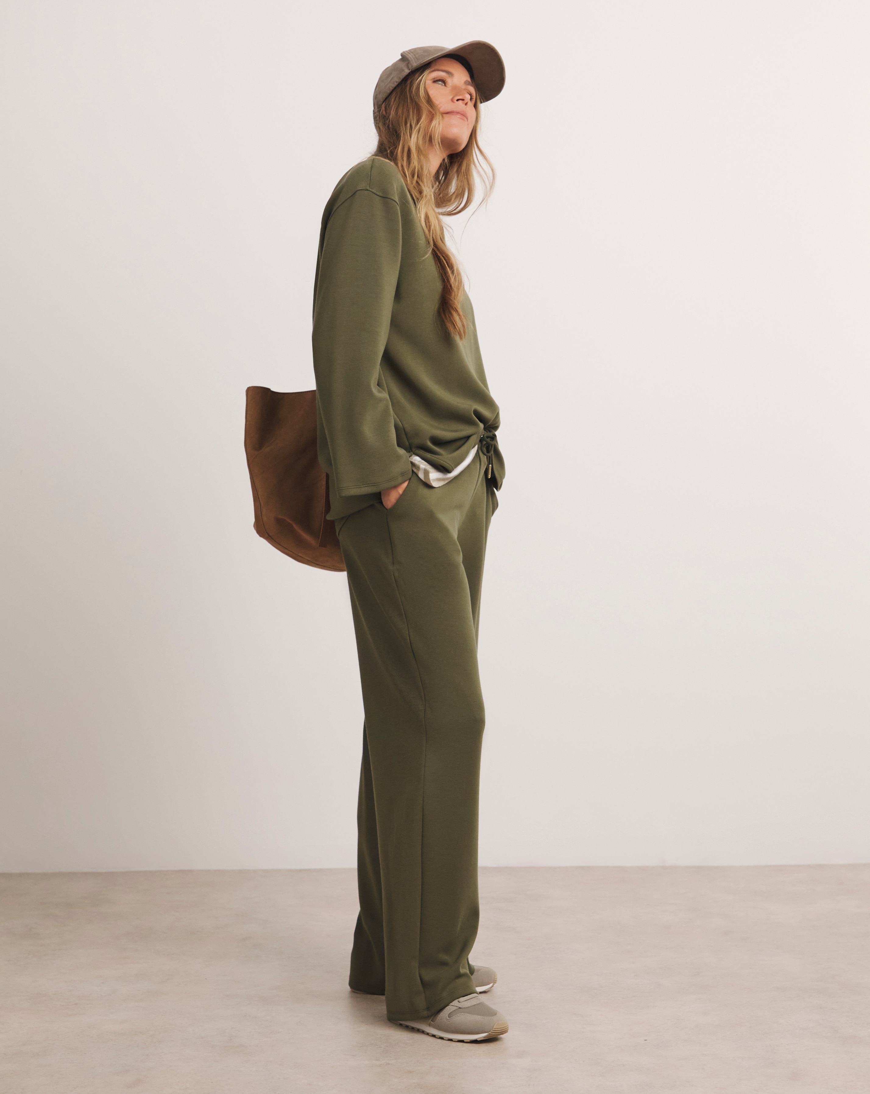 Khaki Anthology Wide Leg Jogger