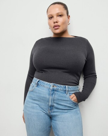 Mango Flare Mid-Rise Jean