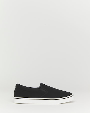 Basic Slip On Pump Wide