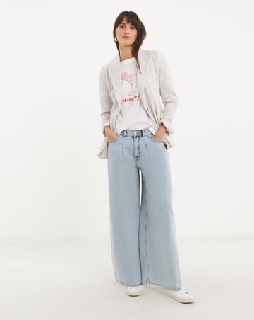 Pure Cotton Graphic T-Shirt