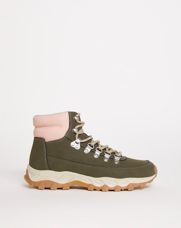 Leisure Hiking Boot EEE Fit