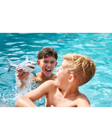 Robo Alive Water Activated Large Shark