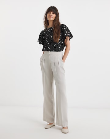 Pure Cotton Crew Neck Tie Sleeve T-Shirt