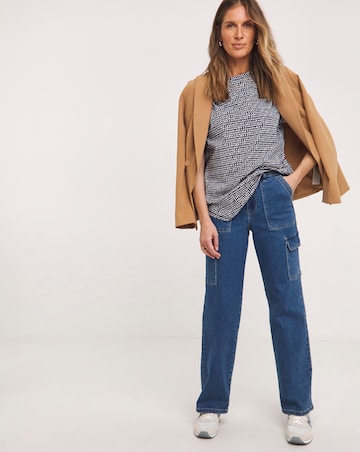 Longline Short Sleeve Curved Hem Top