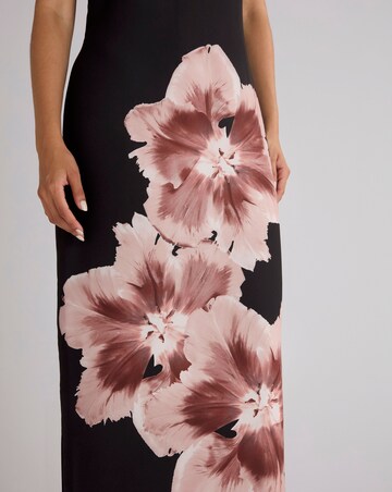 Ro&Zo Mono Floral Placement Print Racer Dress