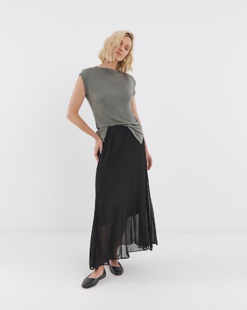 Extended Neck Cap Sleeve Top