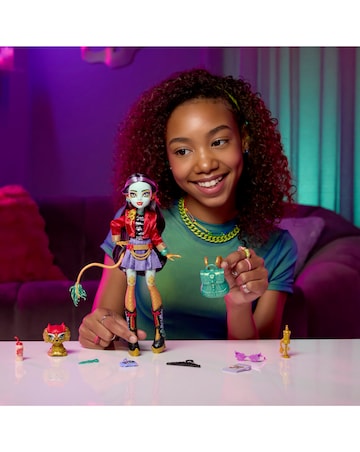 Monster High Jinafire Long Fashion Doll