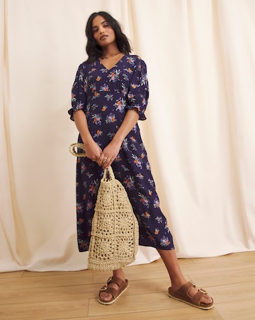 Anise Adeline V Neck Tie Back Midi Dress