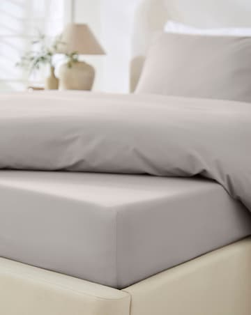 Pure Cotton 200 Thread Count Extra Deep 38cm Fitted Sheet