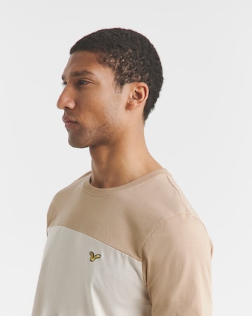 Voi Storm Block Pannel T-Shirt Long