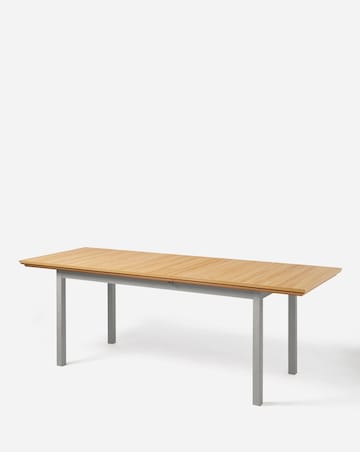 Julipa Ashford Extending Dining Table with 6 Everly Chairs