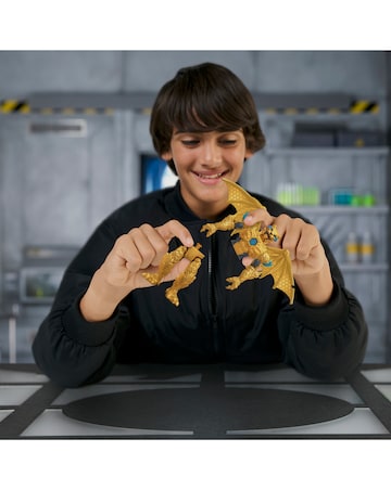 MrBeast Lab Hybrids Multipack Spider vs Energy Panther Figures