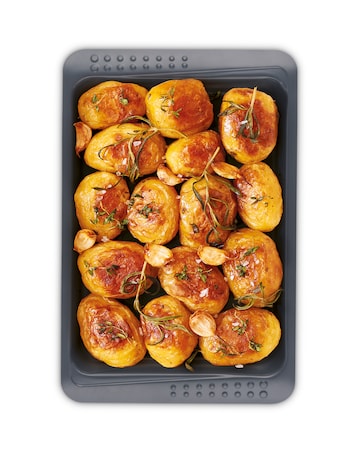 Russell Hobbs Shield 2 Piece Roaster Set