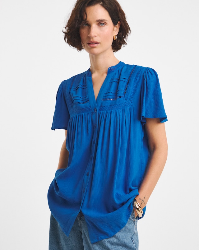 Textured Crinkle Ladder Insert Top