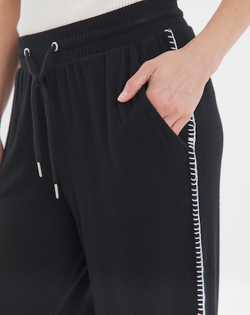 Soft Touch Stitch Detail Wide Leg Jogger
