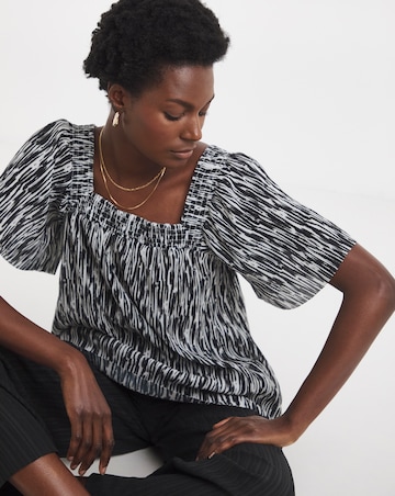 Printed Plisse Square Neck Top