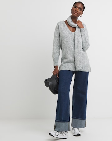 Grey Tunic And Scarf