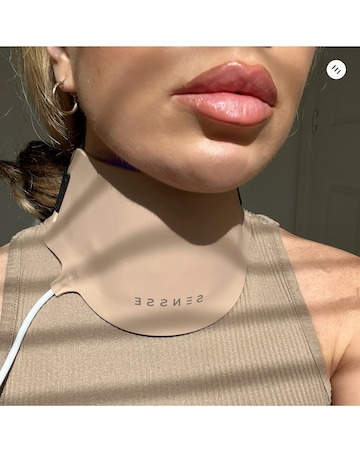 Sensse LED Neck Mask