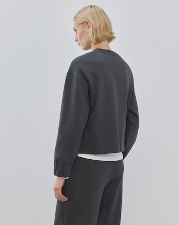 Mango Sweatshirt