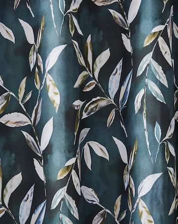 Sundour Madrid Eyelet Curtains