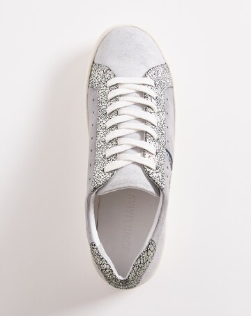 Leather Star Trainer E Fit