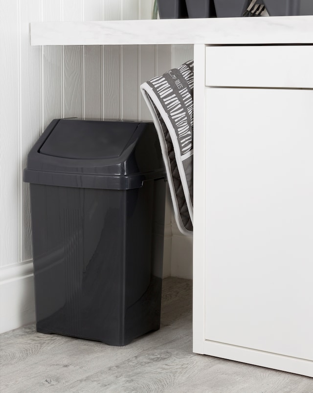 Wham Casa 25L Swing Bin Black