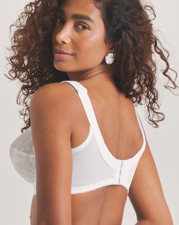 Triumph Doreen Full Cup Non Wired Bra White