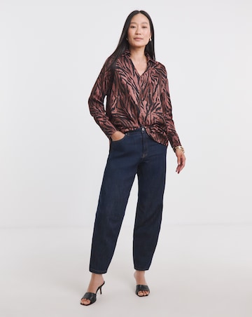 Collar Detail Popover Blouse