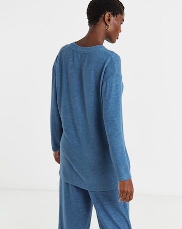 Soft Touch V-Neck Longline Top