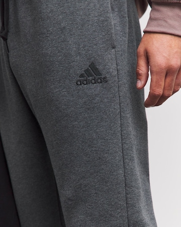 adidas Feelcozy Joggers